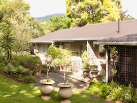 Drakensberg Accommodation at Cathkin Cottage B&B | Viya