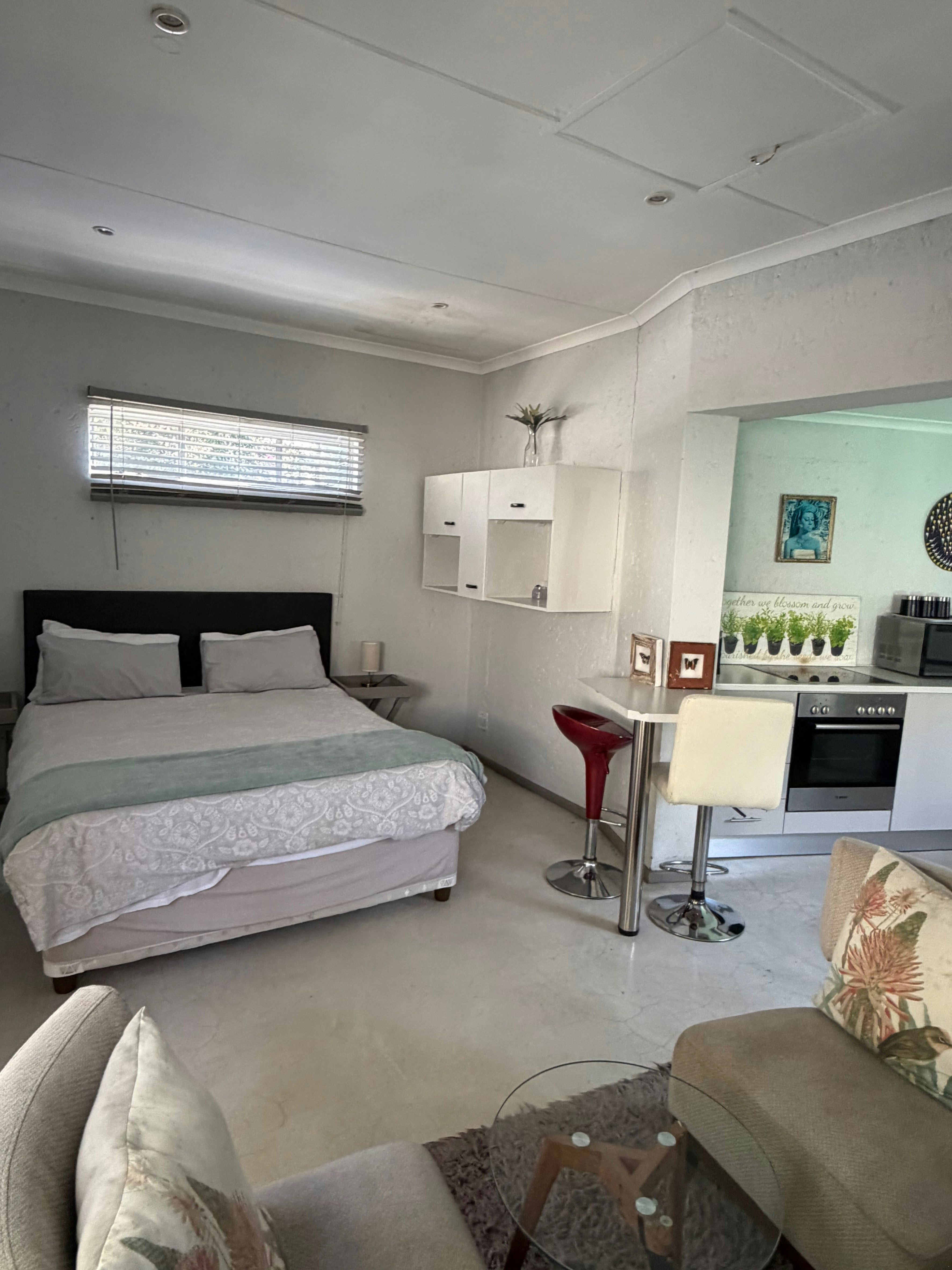 Lennies Cottage image no 2 of 6
