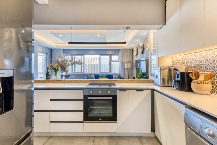 Atlantic Seaboard Accommodation at Luxury Central Promenade Apartment | Viya