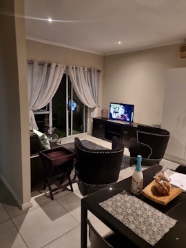 Northern Suburbs Accommodation at The Old Printhouse | Viya