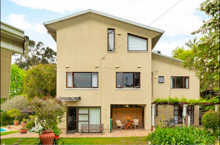 Southern Suburbs Accommodation at Valley Heights Guest House | Viya