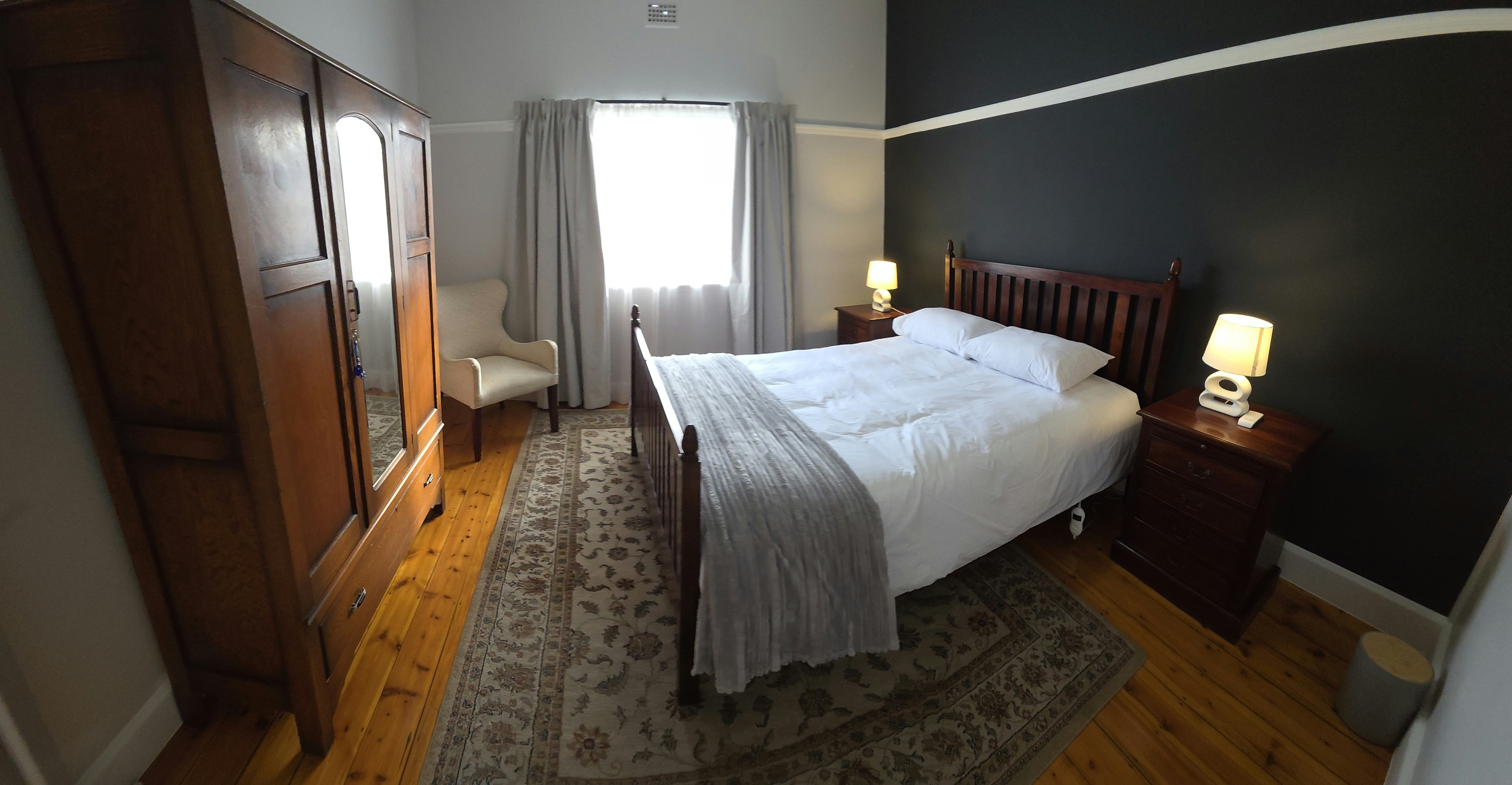 Beach Street Self-Catering image no 12 of 26