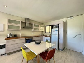 Cape Town Accommodation at Piazza on Church 1004 | Viya