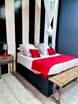 Lowveld Accommodation at  | Viya