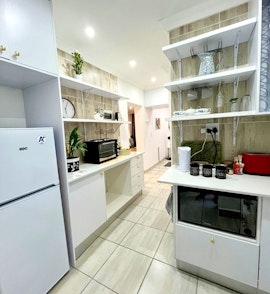 Newcastle Accommodation at Cozy Retreat on 7 | Viya