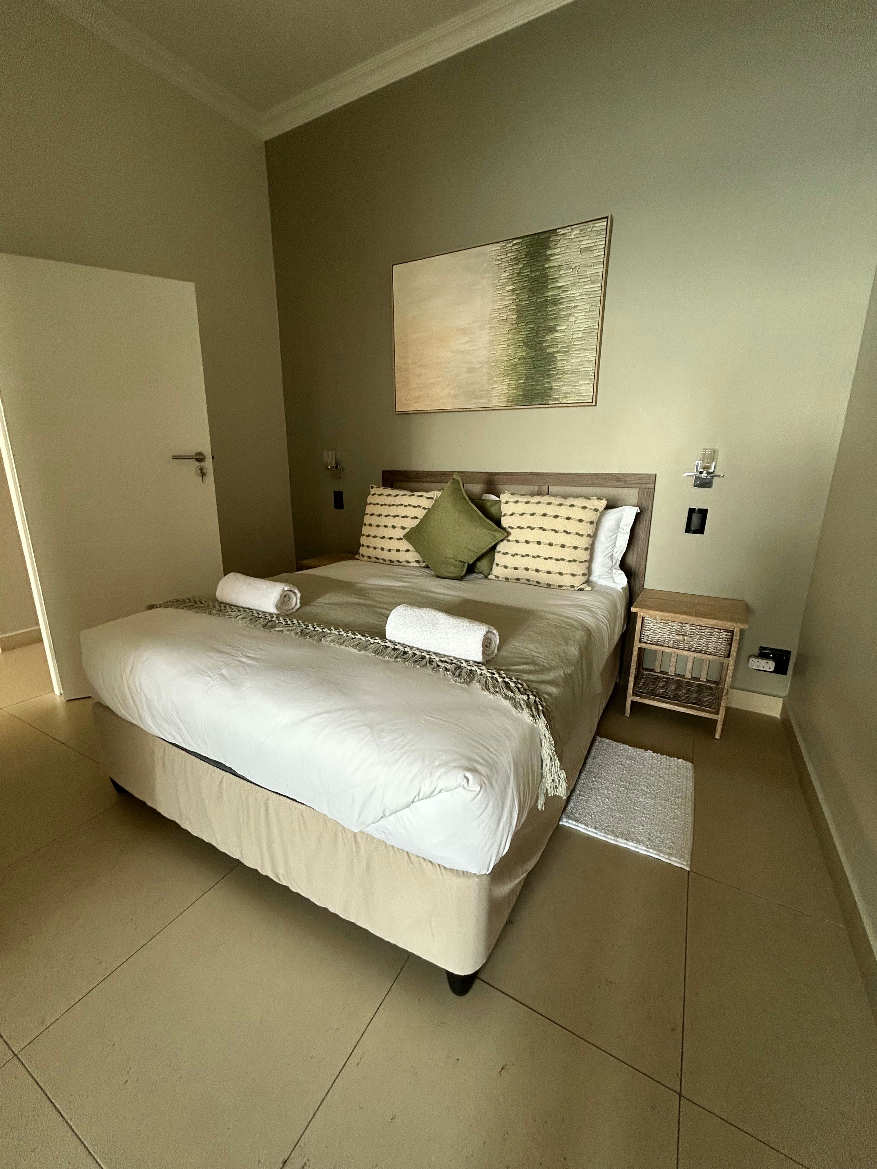 Umdloti Ocean Paradise | 2-bedroom with Sea Views image no 9 of 16