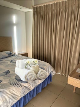 George Accommodation at The Heroldsbay Luxury Apartment | Viya