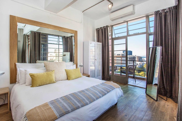 Cape Town Accommodation at Manhattan Studio Apartment | Viya