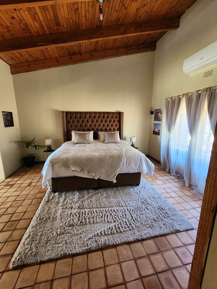 Rustenburg Accommodation at Mount Niconos | Viya