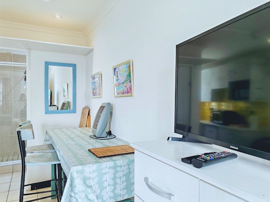 Southern Suburbs Accommodation at  | Viya