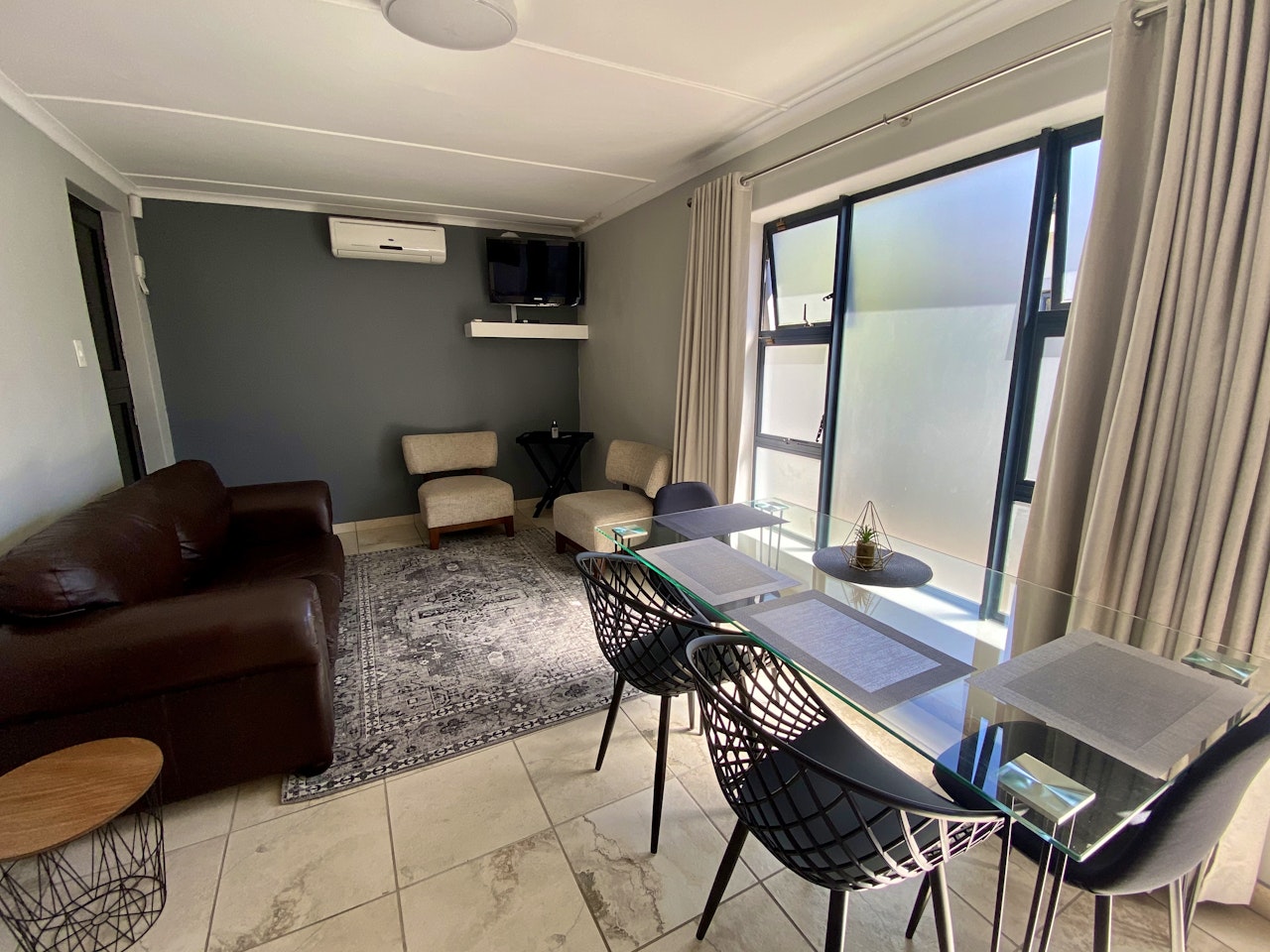 Northern Suburbs Accommodation at  | Viya