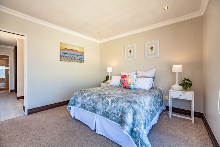 Cape Town Accommodation at B19 Sandy Bay | Viya