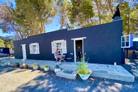 Karoo Accommodation at Die Heks se Huis | Viya