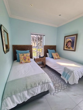 Jeffreys Bay Accommodation at Ville Martinique 5 | Viya