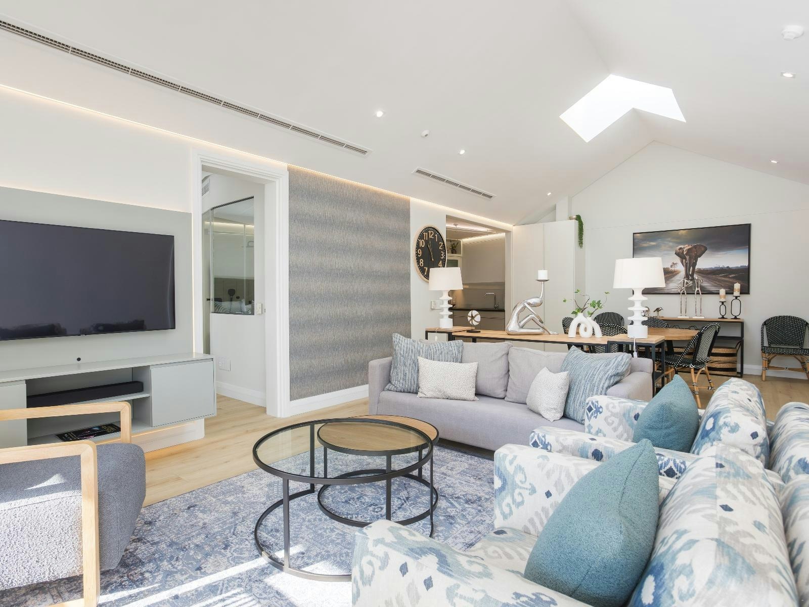 Mountain Marina - Two Bedroom Premier 18 image no 8 of 15