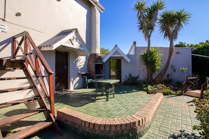 Eastern Cape Accommodation at Shelly Beach Cottages | Viya