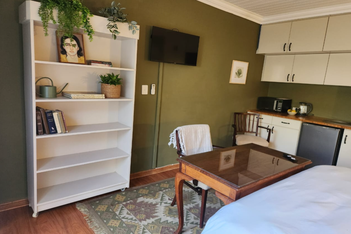 150 on Retief  Accommodation image no 2 of 6