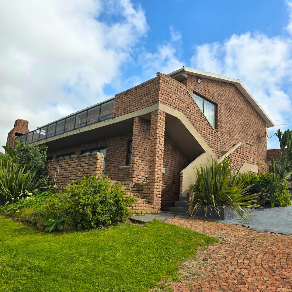 Garden Route Accommodation at  | Viya