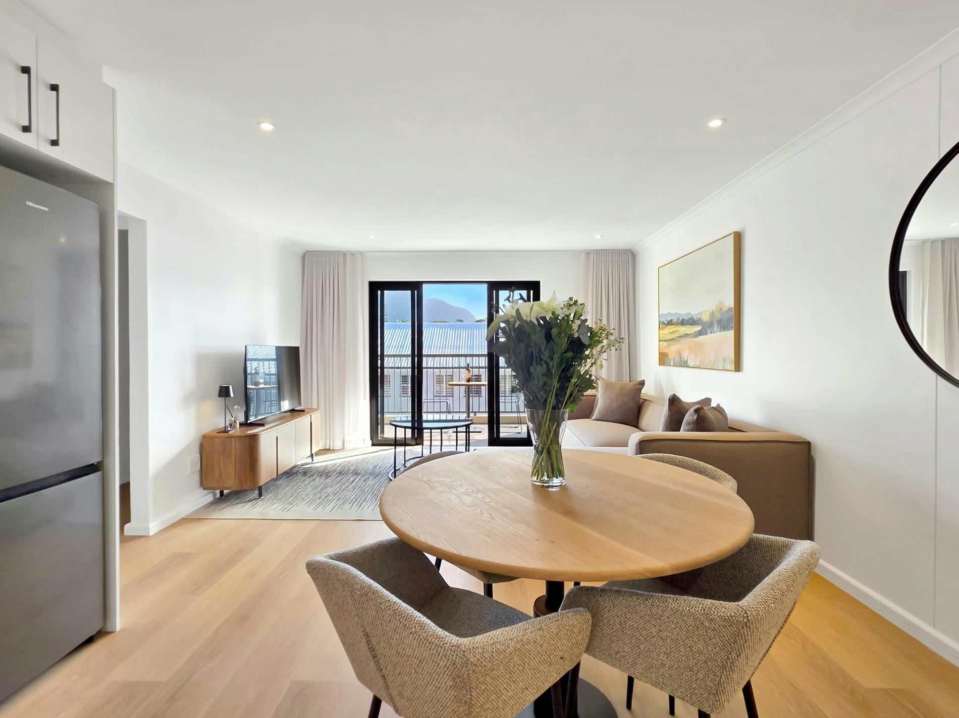 The Nova Modern 2 BR image no 10 of 32