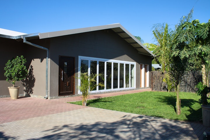Namibia Accommodation at Haus Mopanie | Viya