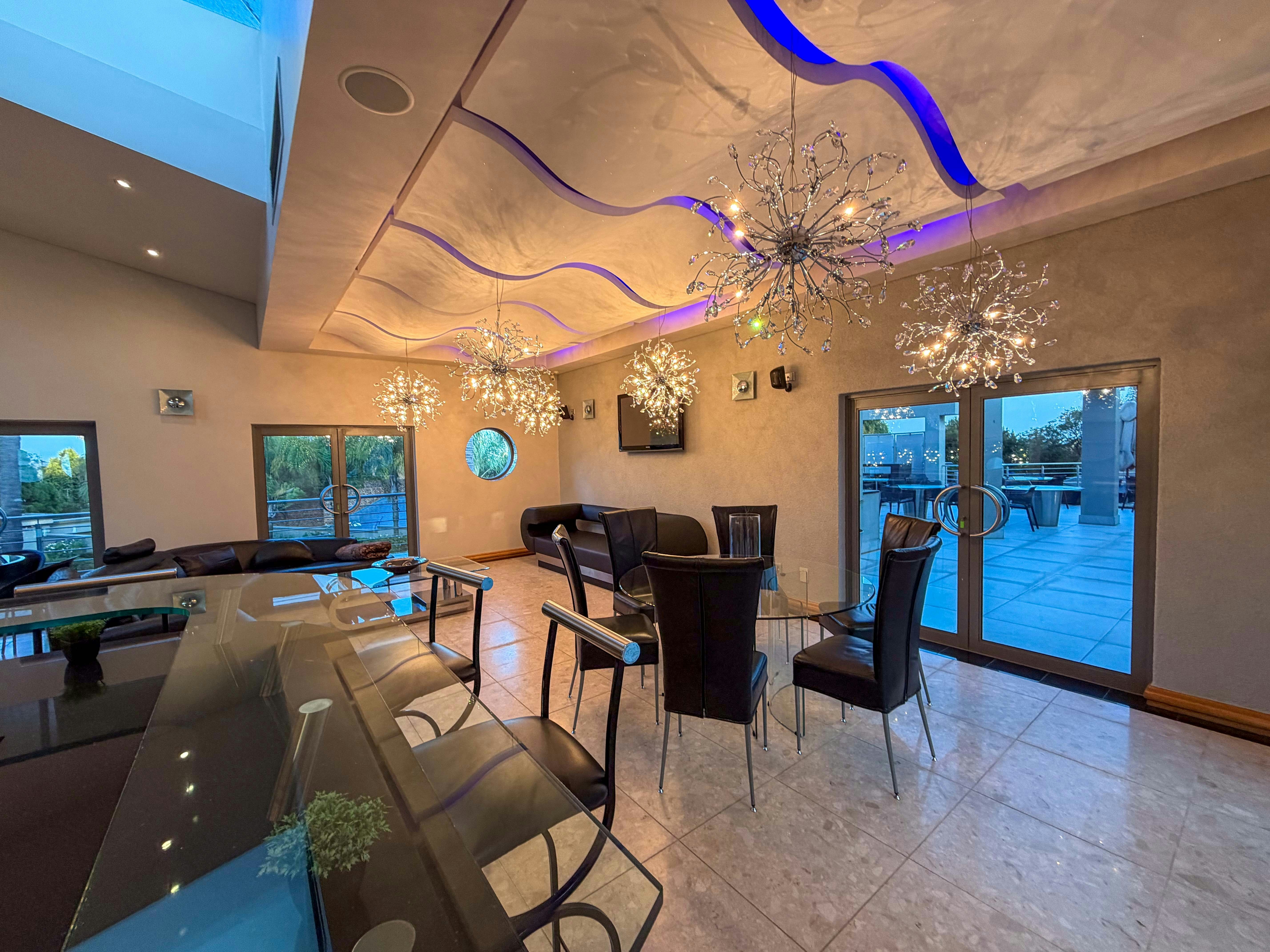 Silva Villa image no 8 of 33