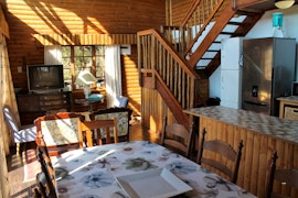 Dinokeng Game Reserve Accommodation at Ndlovu Log Home | Viya