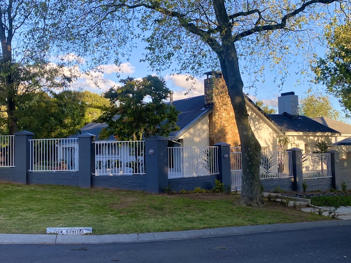 Cape Town Accommodation at 33 on Tafelberg | Viya
