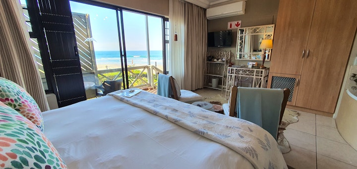 Jeffreys Bay Accommodation at On the Beach Guest House and Suites | Viya