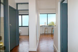 Southern Suburbs Accommodation at South Surf Apartment | Viya