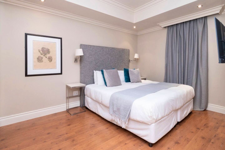Cape Town Accommodation at 803 Cape Royale | Viya