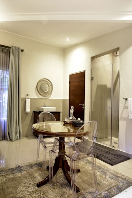 Centurion Accommodation at  | Viya