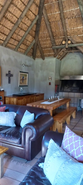 Karoo Accommodation at Rondawel Guest Farm | Viya