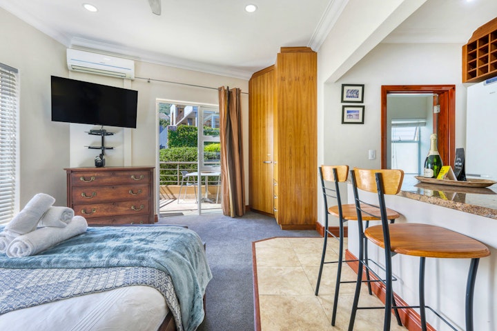 Atlantic Seaboard Accommodation at Camps Bay Garden Apartment | Viya
