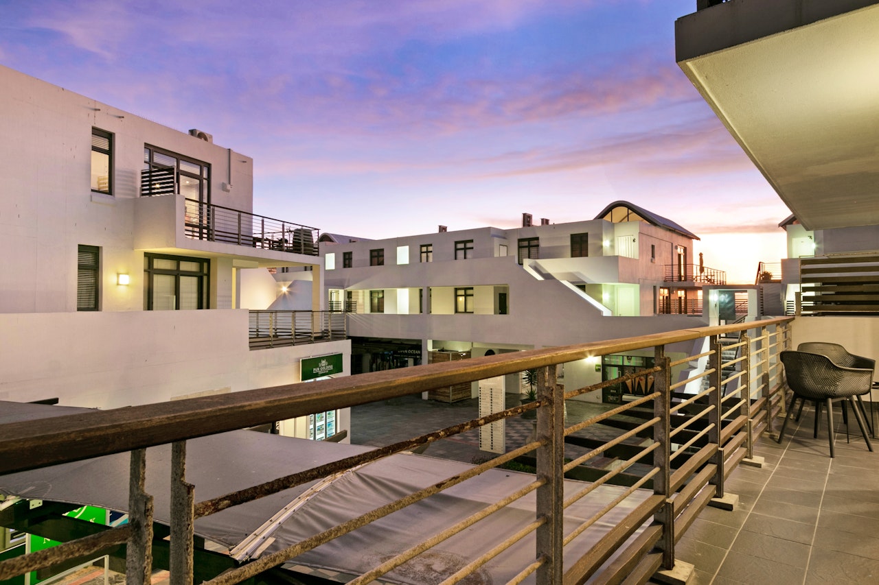 Bloubergstrand Accommodation at  | Viya