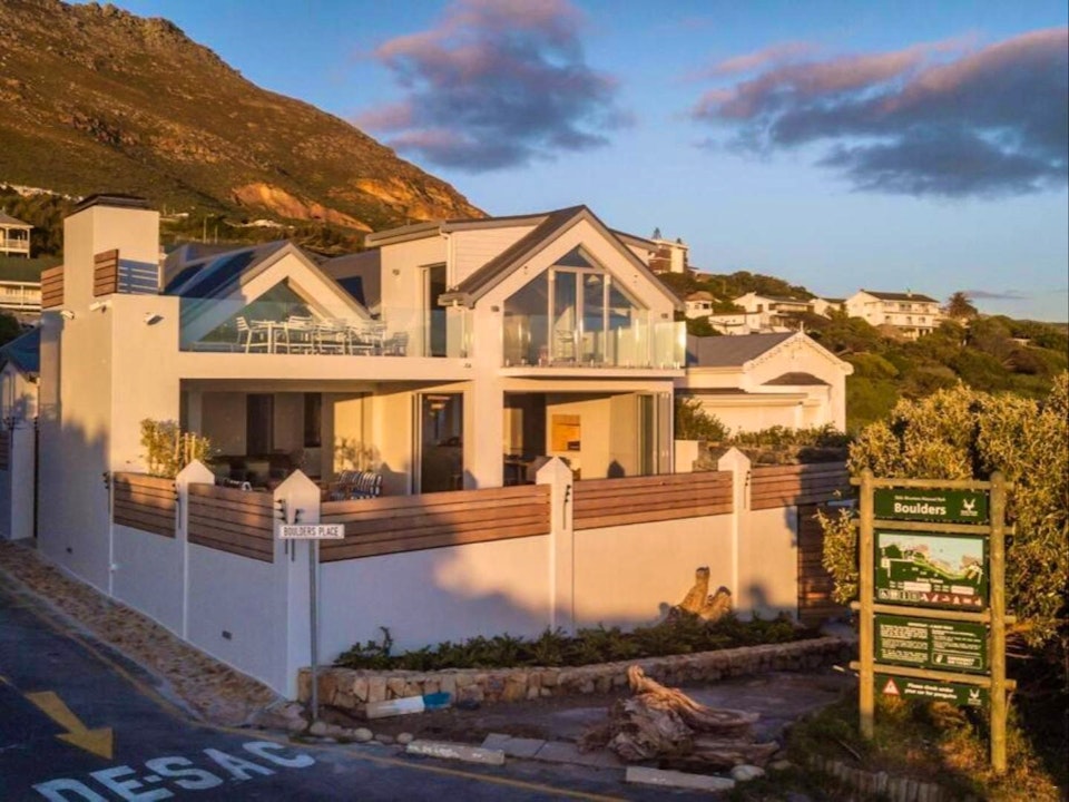 Simon's Town Accommodation at  | Viya