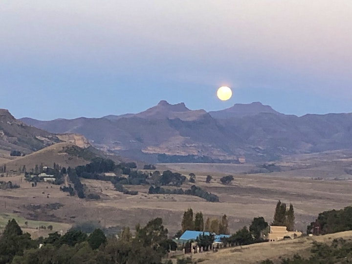 Drakensberg Accommodation at Meander Stay | Viya