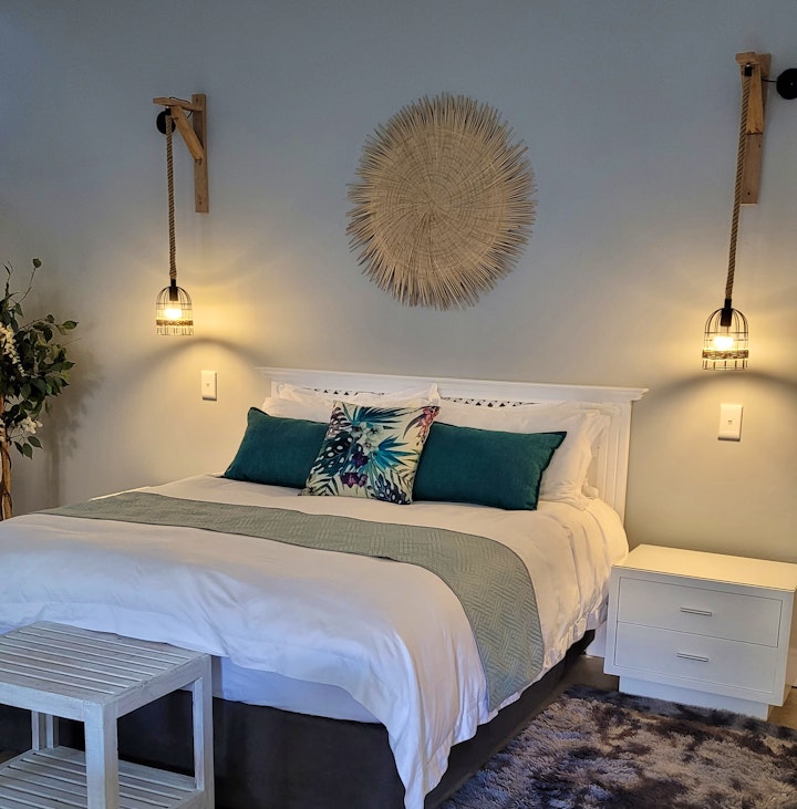Cape Town Accommodation at Pelican Cottage | Viya