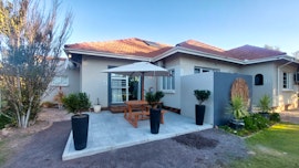 Karoo Accommodation at  | Viya