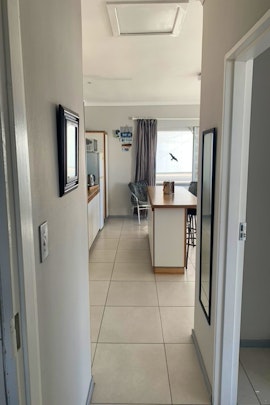 Cape Town Accommodation at OysterCatcher Self-catering | Viya