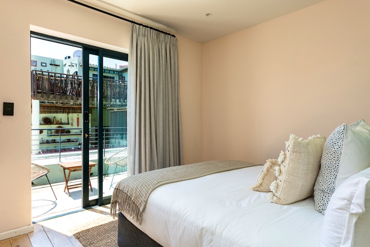 Cape Town Accommodation at The Palm Flats Emerald Oasis | Viya
