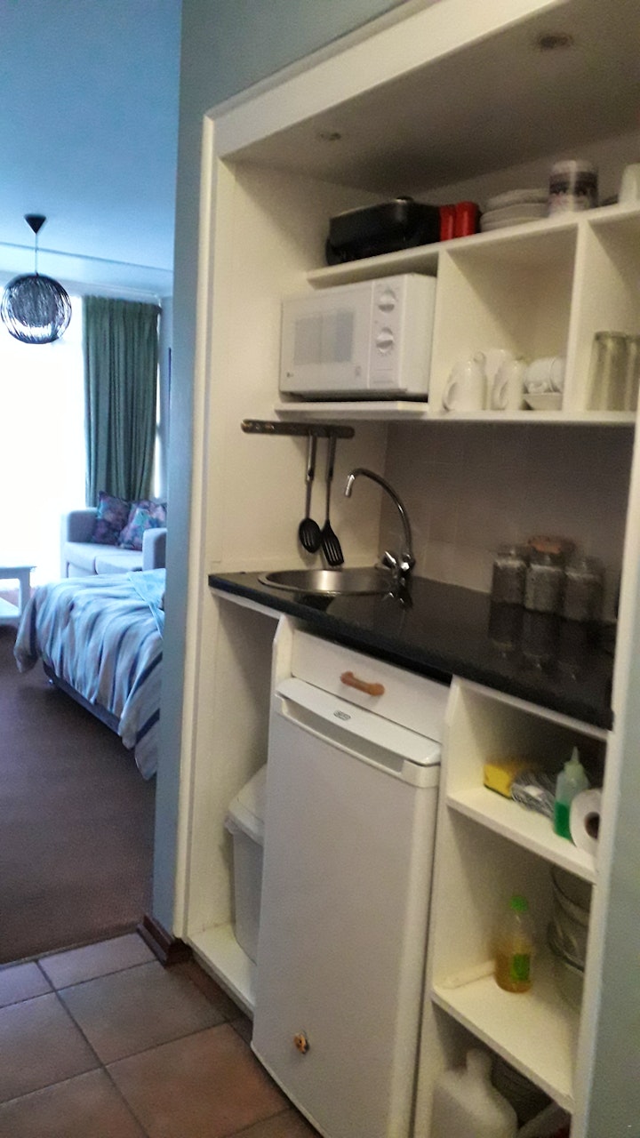 Eastern Cape Accommodation at Brookes Hill Suites 250 | Viya