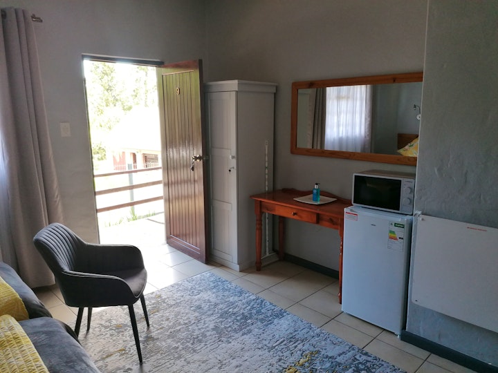 Overberg Accommodation at Aanhuizen Guest House | Viya