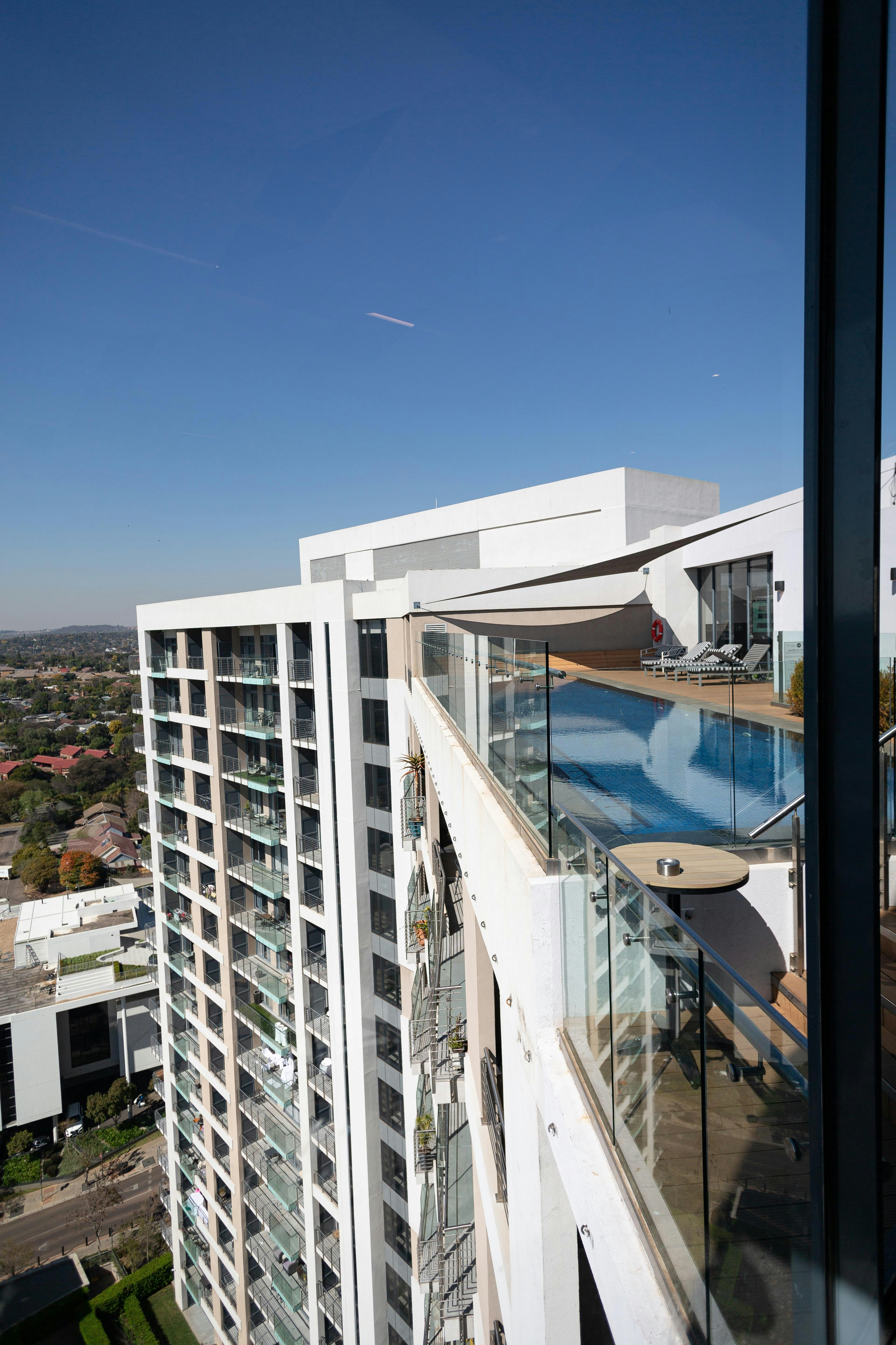 Trilogy Luxury Suites - Apartment 508 image no 4 of 23