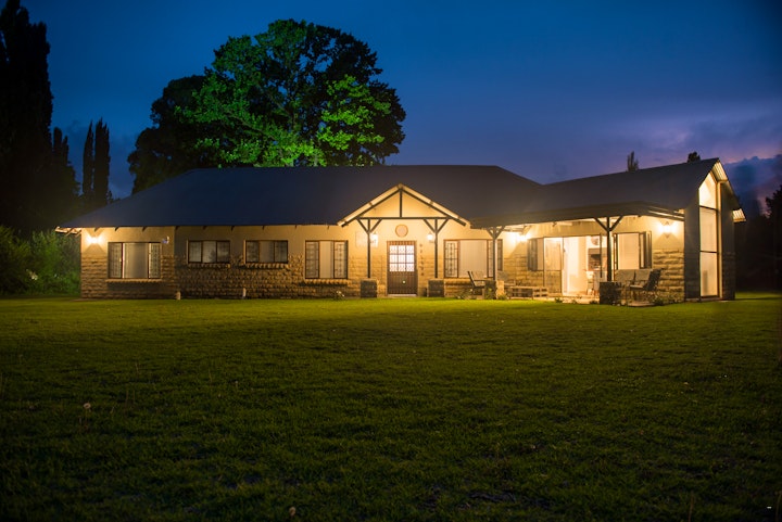 Drakensberg Accommodation at Talking Trees Self-Catering House | Viya