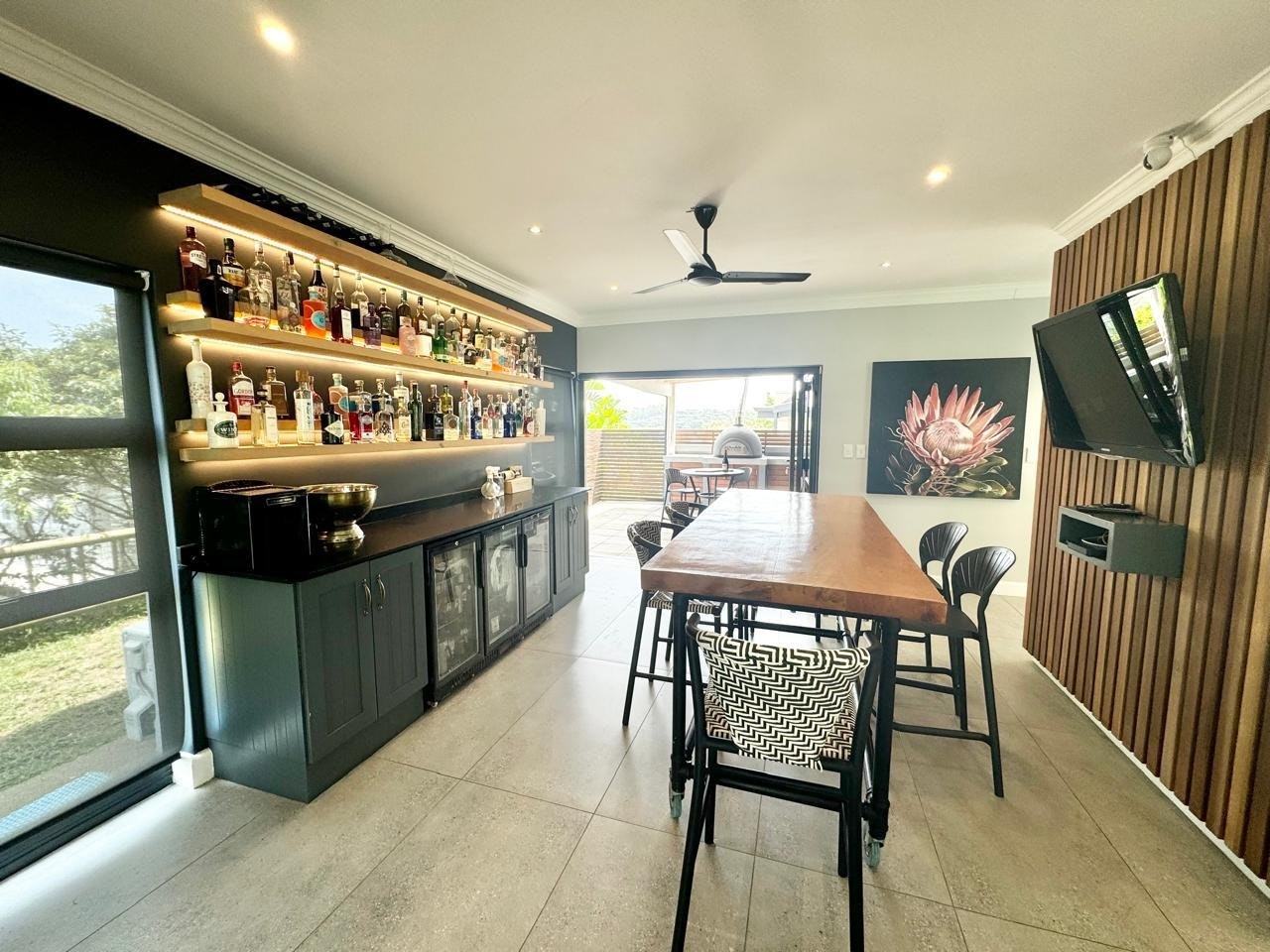 Cussonia Way Paradise HL1463: image no 5 of 37