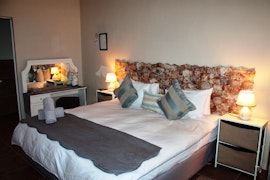 Karoo Accommodation at  | Viya