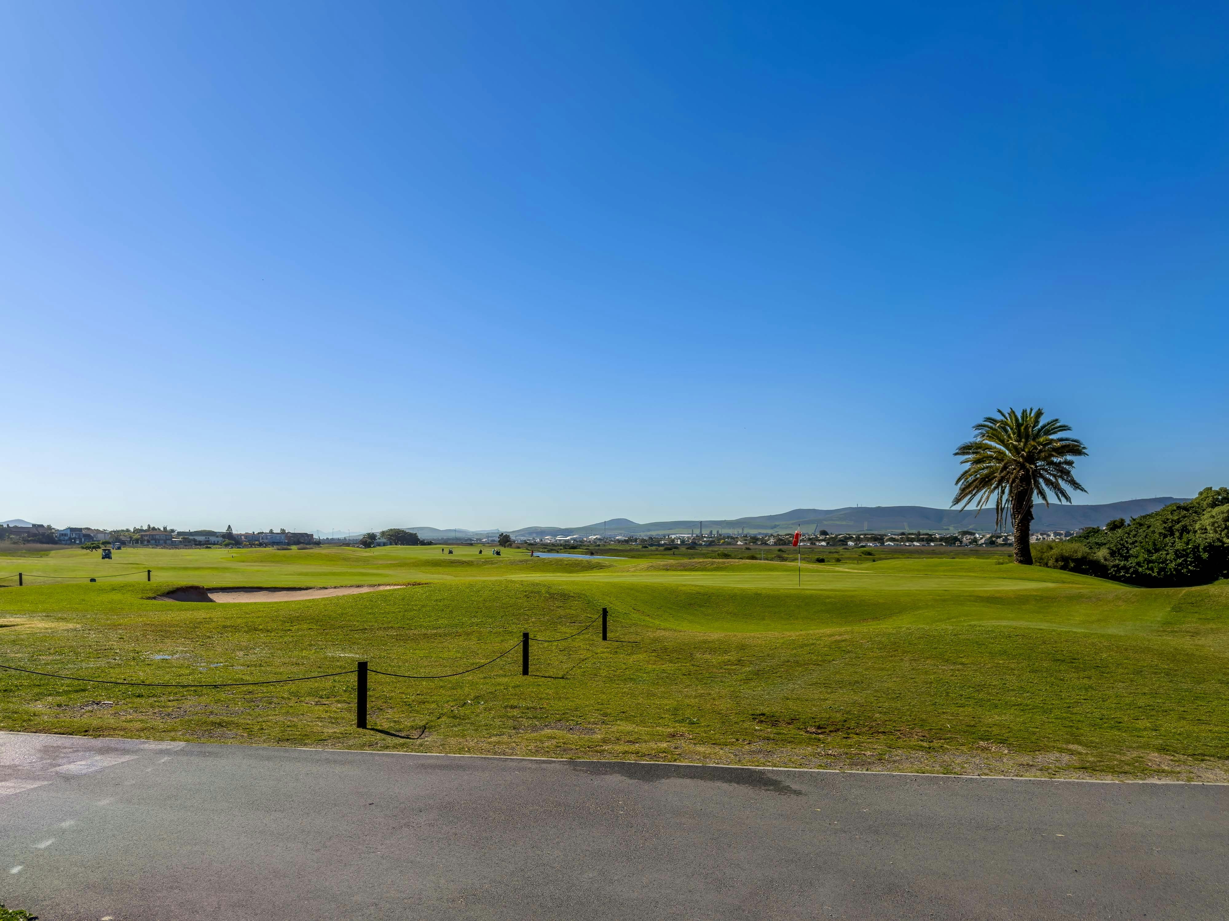 Relax on the Fairway image no 42 of 42