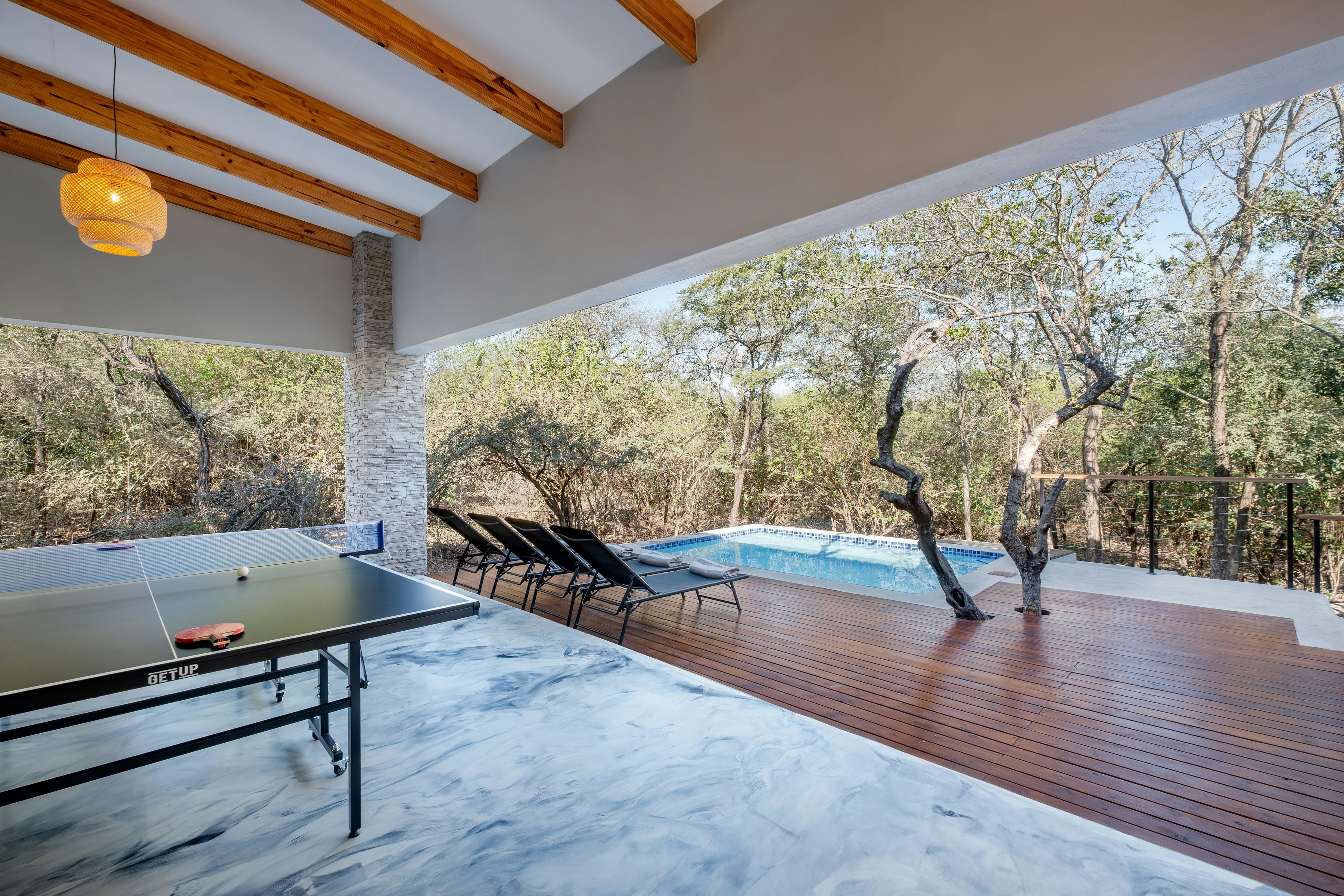 Yana’s Luxury Villa image no 3 of 25