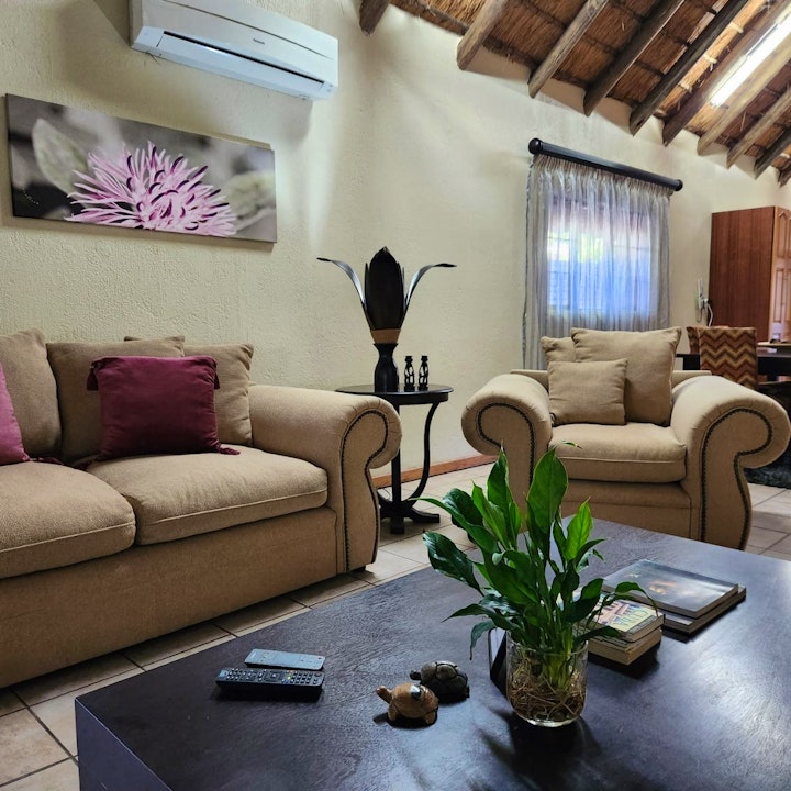Mpumalanga Accommodation at Orangegecko Cottage | Viya