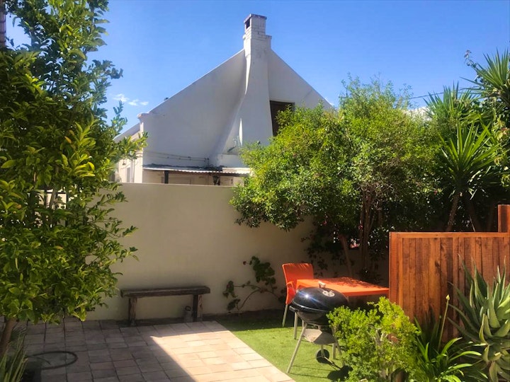 Cape Winelands Accommodation at Arnheim Loft | Viya